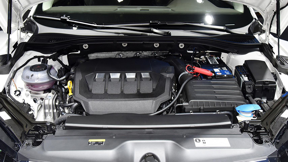 ea|大众第五代EA888发动机：告别燃油的圆舞曲？