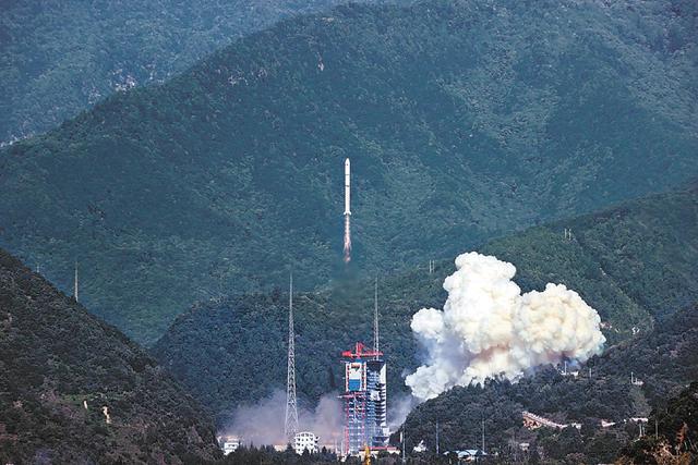 “三星串联”成功发射遥感三十五号卫星