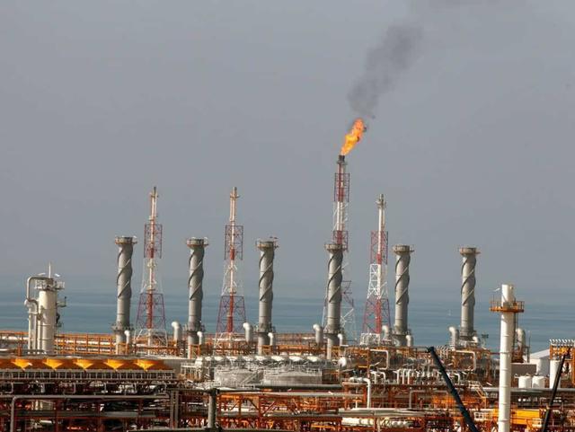 美方制裁不起作用瞭！每天100萬桶伊朗原油入華，且用人民幣結算-圖3