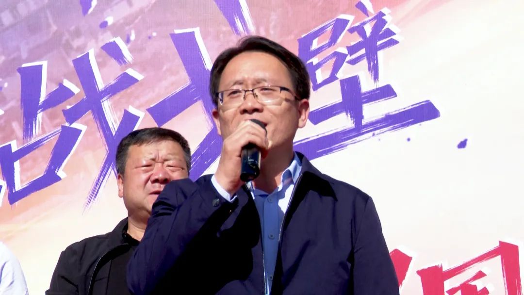 阿克塞县融媒体中心 第七届中国城市戈壁挑战赛在阿克塞鸣枪开赛