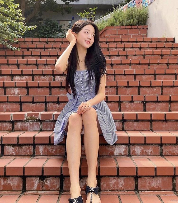 张员瑛|张员瑛SBS《歌谣大战》打歌服引争议，KBS演艺大赏获奖！