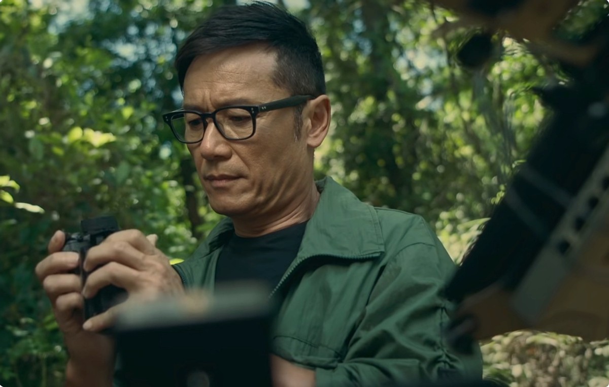 黄宗泽|才开播13集，热度冲上榜单第二，TVB黄宗泽新剧就是接下来的爆款