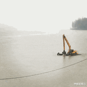 学姐说育儿|神回复:挑战全网!恕我直言,没人能驾驭这件衣服,但最后我输了