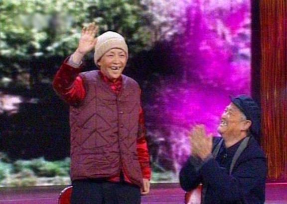 宋丹丹|又一位艺术家自曝患老年痴呆，57岁就显露症状，为何自嘲是好事？