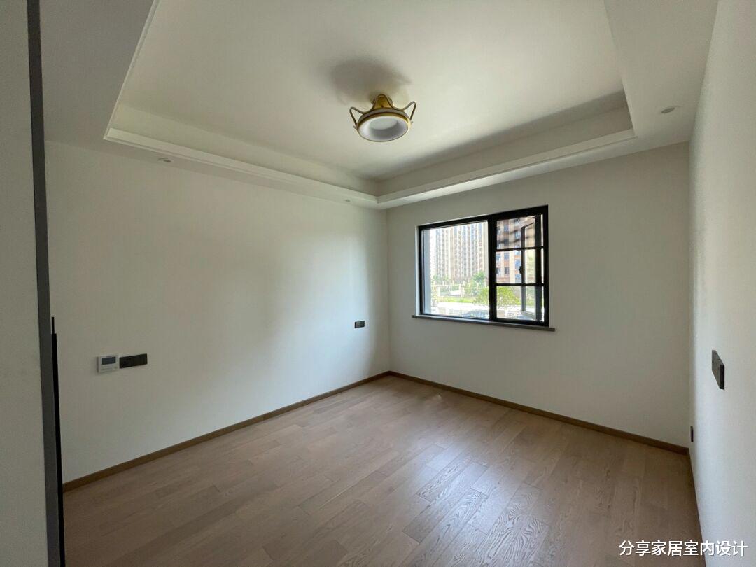 分享家居室内设计|看她家新房，全屋自己设计，刷白墙效果也很漂亮，还没家具先分享