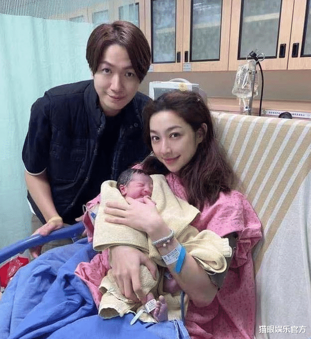 董岩磊|36岁女星产子导致内伤！插管2周排泄物全带血，老公全程陪护痛哭