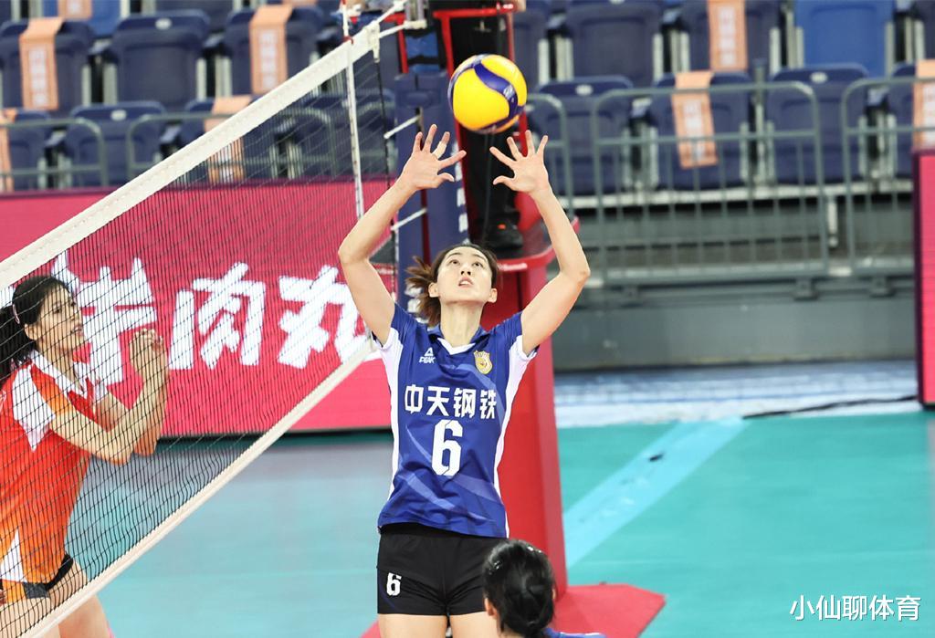 江蘇女排|一傳遇挑戰(zhàn)！江蘇女排0-3不敵天津，23歲小將被嚴(yán)重限制