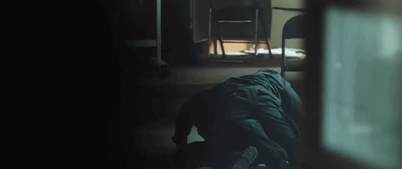 |一部脑洞大开的丧尸新剧，惊悚得让人怀疑，简直是杀疯了！