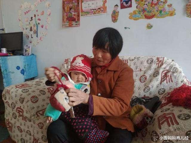 小雪妈妈育儿经|“为啥外婆带娃要给钱,奶奶带娃是义务?”宝妈一句话丈夫完败