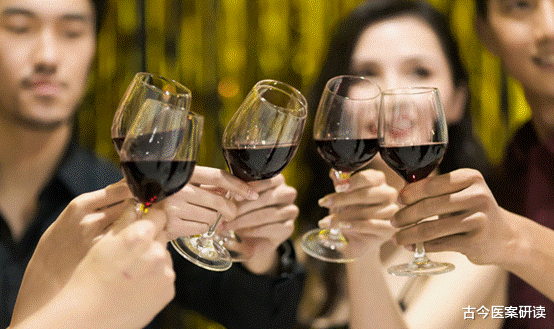 古今医案研读 36岁男子患肺结节,仅用1年结节消散,呼吸畅通,医生:3件事值得学习