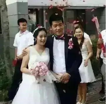 毕畅|她执意要嫁给过亿的富豪，果然为此付出了惨重的代价！