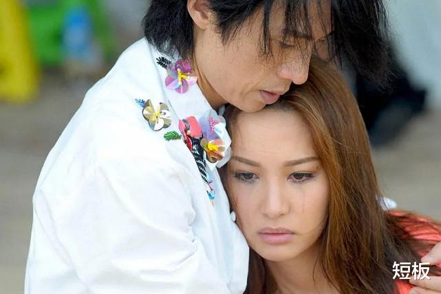 TVB|他在TVB只拍了6部戏，但部部经典，长得不帅却是很多人的男神