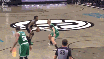 凯文·杜兰特|82+27+10！杜兰特上演惊魂一幕！加时0.5秒绝杀！这是科比附身啊