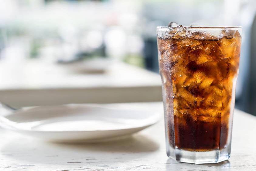 肝脏|38岁男子确诊肝癌，化疗数次离世，医生：常喝2水，肝脏或会烂掉