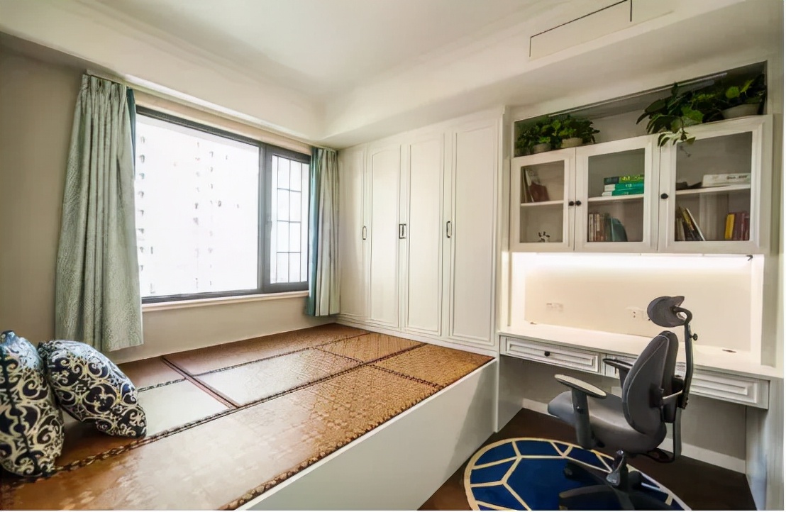 138㎡ 美式3室,沙发背景做隔断,全屋极致通透又温馨!