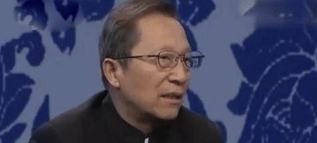 古董|壮汉抬大缸来鉴定,称其97年1.2亿买的。专家:1.2后面不应该是亿