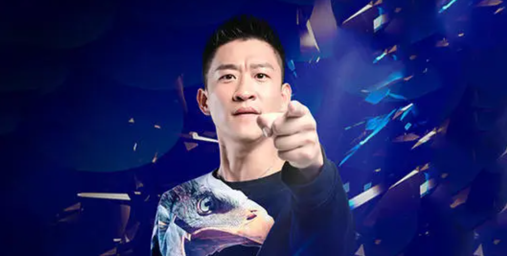 |曹云金有胆大闹生日宴，却在见到李鹤东时秒怂，他究竟是什么来头