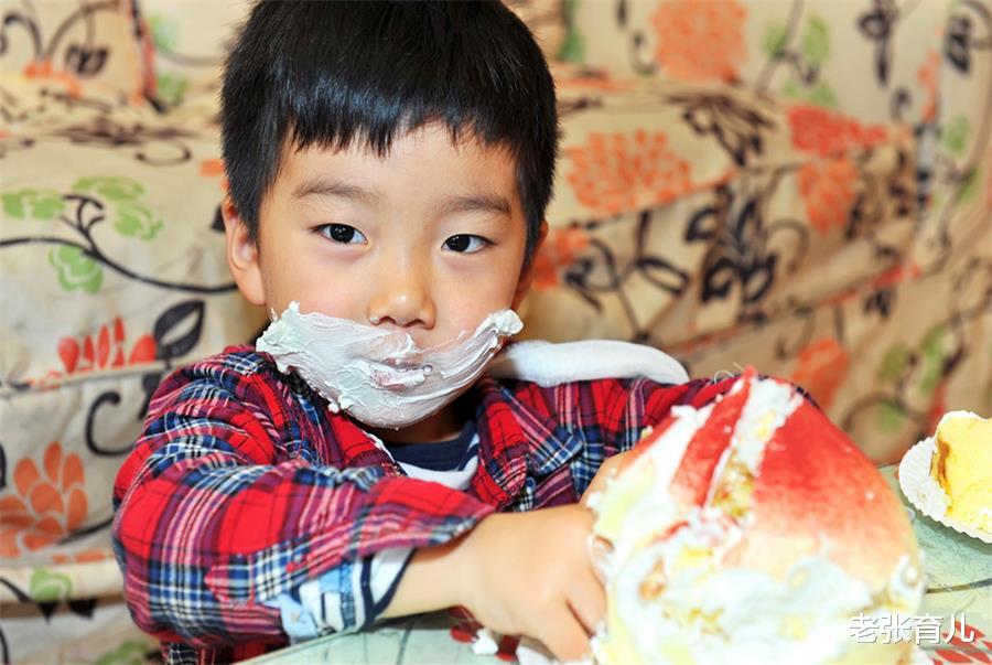 老张育儿|男孩调皮捣蛋，家长别急着打骂，3种方法或比打骂更有效