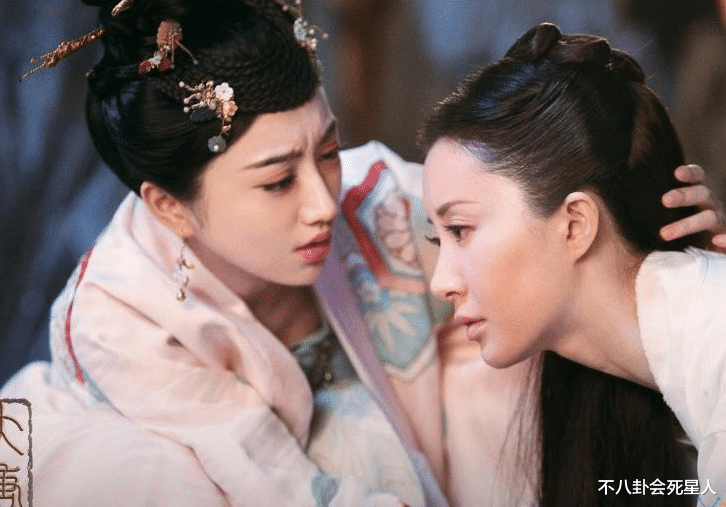 魔幻手机|《魔幻手机》群星现状：男主过气，傻妞4年没拍戏，黄眉满头白发