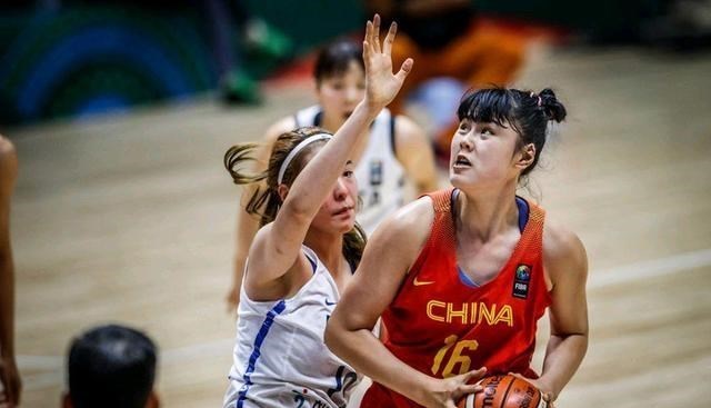 李月汝|怒砍2分！女版鲨鱼神勇不在，6投不中被扇两帽，国家队一姐遭碾压