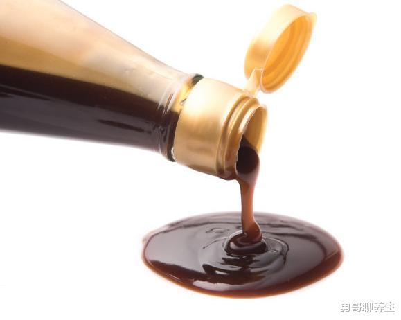 勇哥聊养生|调味品中的“嘌呤大户”已公布，提醒：尿酸高及痛风患者，再喜欢也要少碰