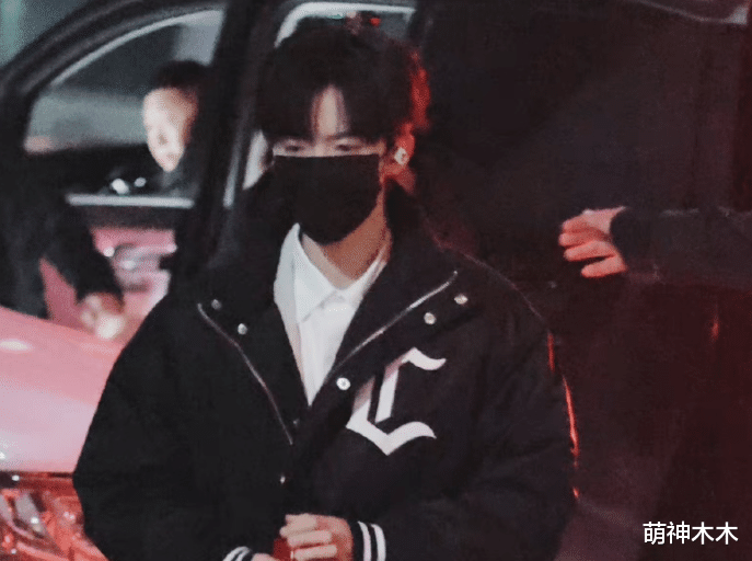 明星|超20位明星现身录制文联春晚，流量和当红小花齐聚，路透照片曝光