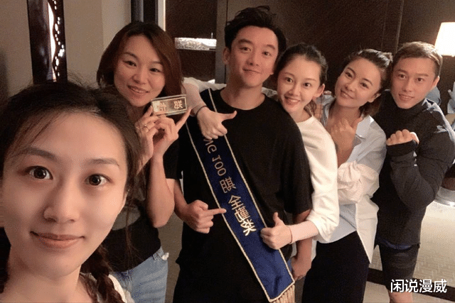 刘亦菲|从“小猎豹”到“边缘人”，被孤立到红眼眶，郑恺还舍不得退群