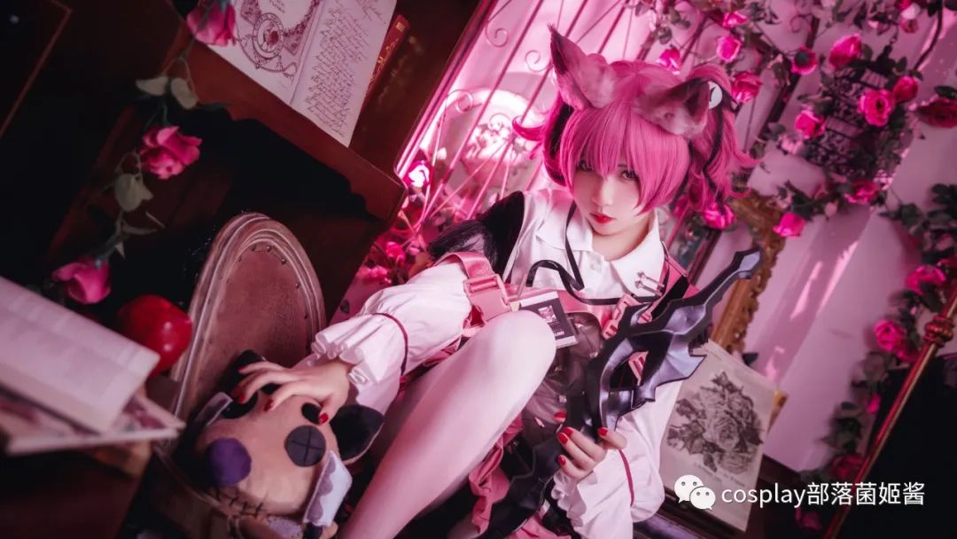 明日方舟|cos：明日方舟巫恋#cos正片@猫田圣奈奈