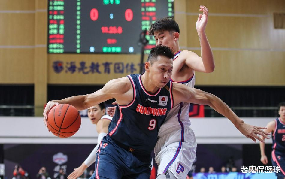 山东男篮|连续2轮3投1中，山东大汉愧对主帅信任，他还有机会重返济南吗？