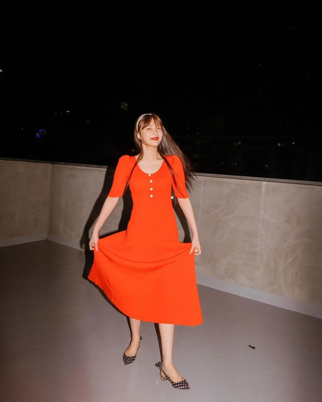 InsDaily|她是怎么从五大三粗逆袭成“果汁系”神颜的？网友：这回学到了！