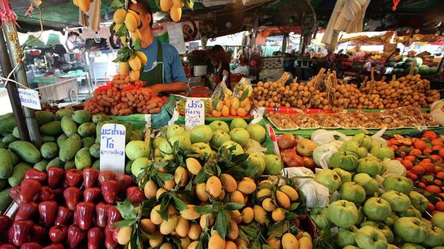 秋天的大冬天 越南上百万吨水果“滞销”，开启甩锅模式，坦言：这次中国负全责