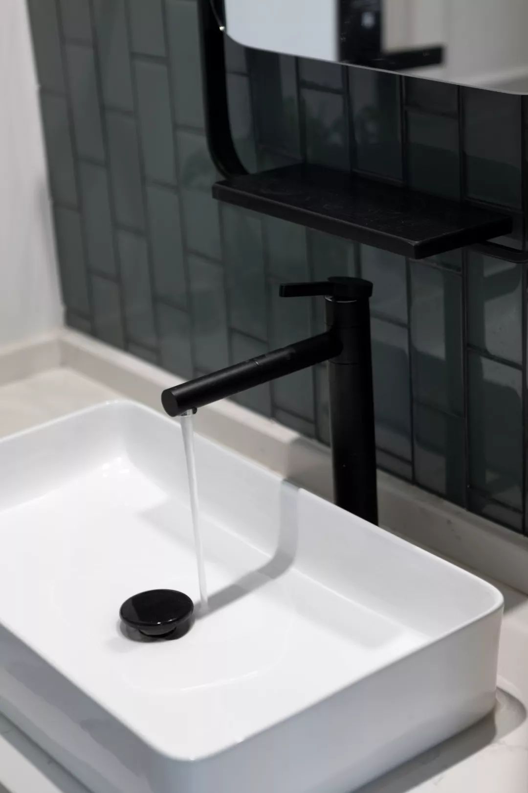 朋友的35㎡小公寓,空间利用到极致,竟然还有三式分离卫生间!