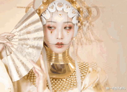 杨超越|杨超越汉服火出圈后，没想到还有人把汉服穿成这样？