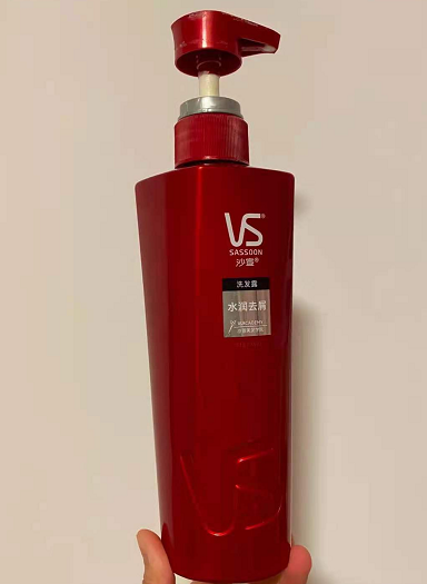 洗面奶|曝光洗发水“黑名单”，难怪头发出油还掉发，多数人一直在用