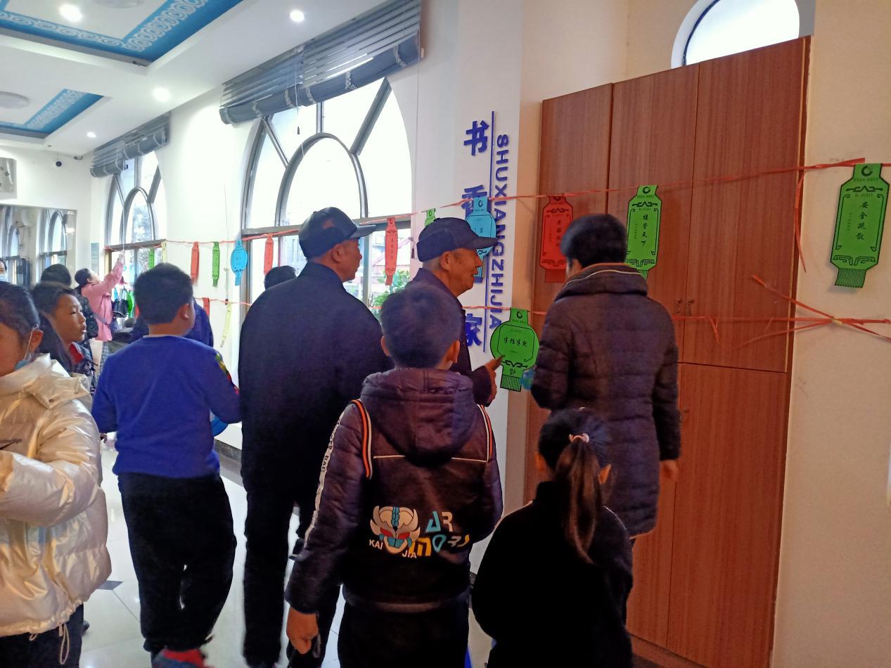 公益潇湘 阳明山庄社区福满阳明阖家欢 喜迎元宵情意浓