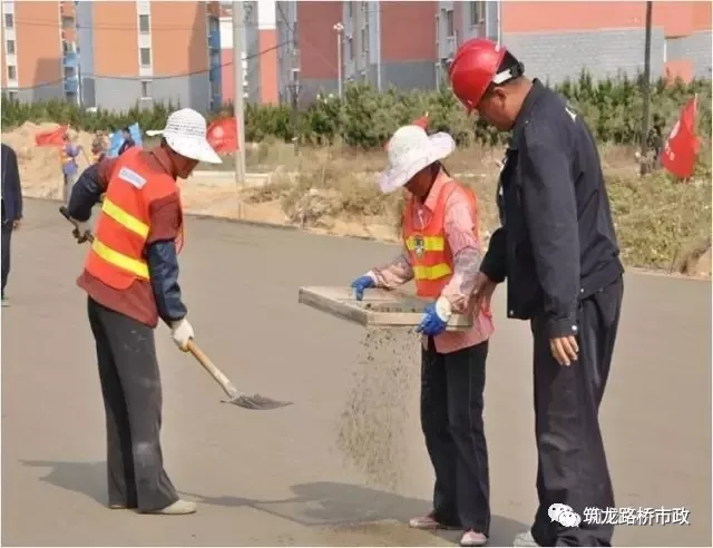 阳光分享鸿鹄志 路面工程病害形式，以及施工质量管理控制要点?