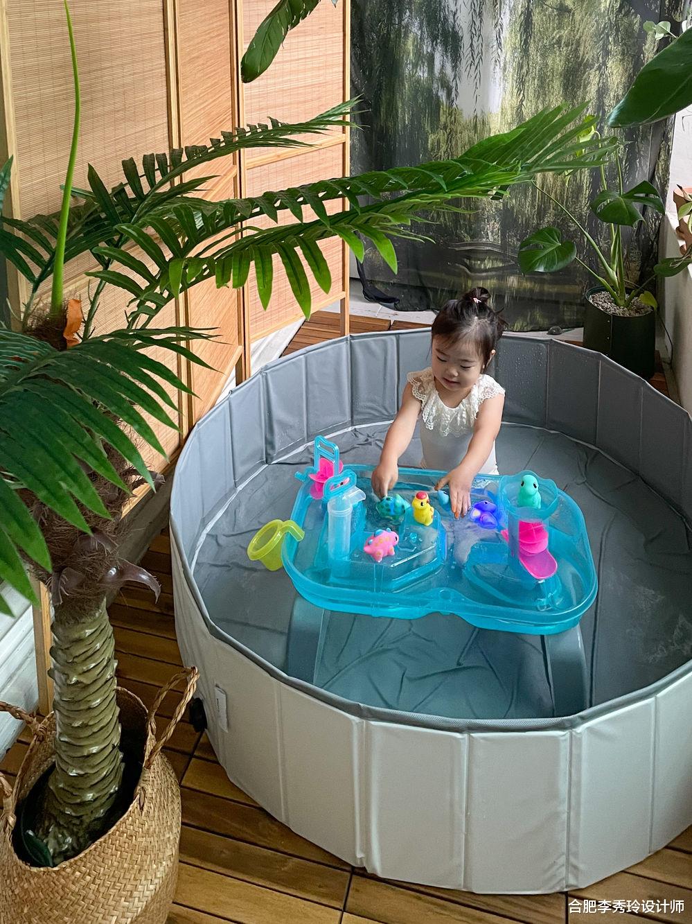 |同样是100㎡左右，她家客厅不放电视，阳台多功能设计，好住多了