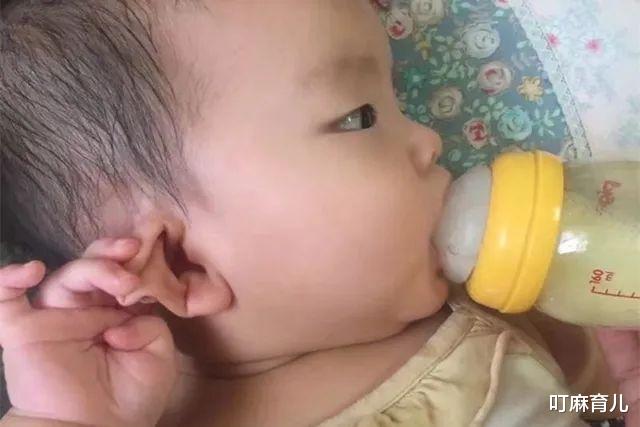 叮麻育儿|夜奶频繁坏处多，当孩子发出3个信号时，妈妈就该帮他们断掉了