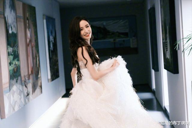 陶虹|“肉体出轨不算事”“知道回家就行”导演夫人的婚姻，拼的是什么