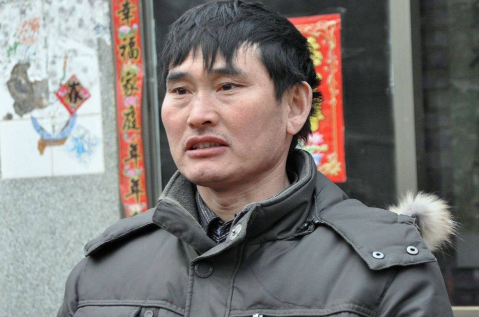 陈亚男|朱小伟拖行李搬出家门？朱之文被爆住院治疗，或将彻底退出娱乐圈