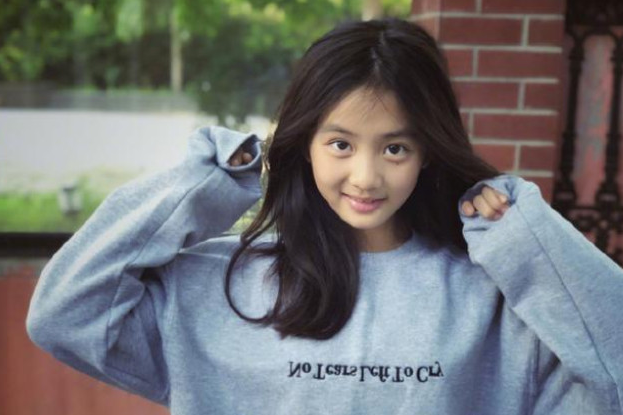 黄磊|15岁黄多多被造黄谣!称其在图书馆约会遭开除,黄磊被喊话快报警