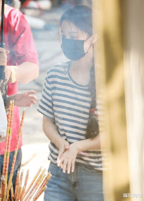 李沁|李沁、任嘉伦新戏民国造型曝光！男禁欲女利落，故事设定也超带感