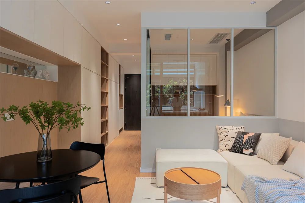 法棍户型再度来袭,45㎡蜗居逆袭改造3室2厅