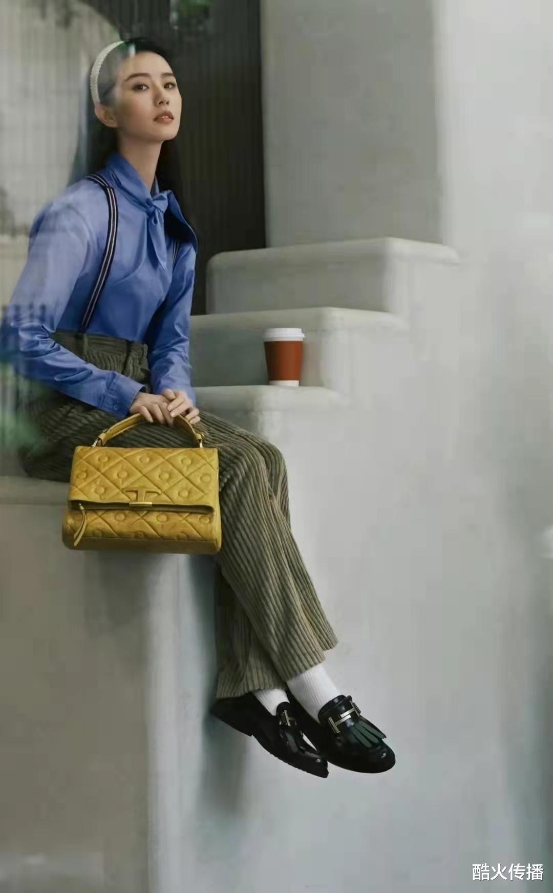 权力的游戏|刘诗诗一改往日优雅温婉的装扮，回归\诗爷\本质，露出迷人天鹅颈羡煞旁人