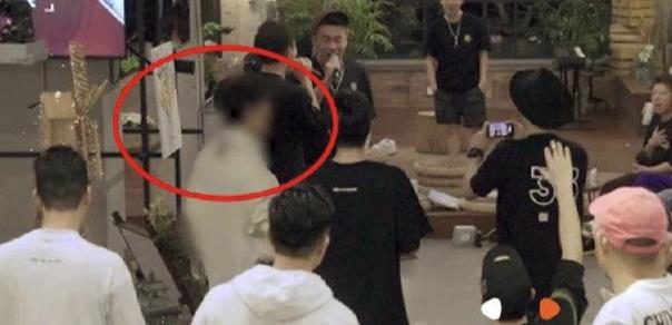 披荆斩棘的哥哥|《披荆斩棘的哥哥》后期连夜打马赛克，后期工作人员都绝望了