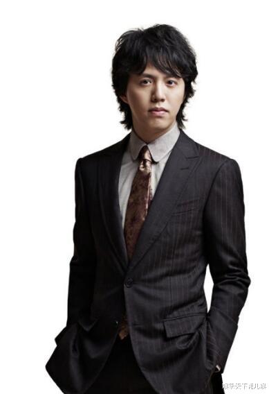 张淇|李云迪被拘,网友心疼《哥哥》张淇,知情人曝还有2位主持人违法?