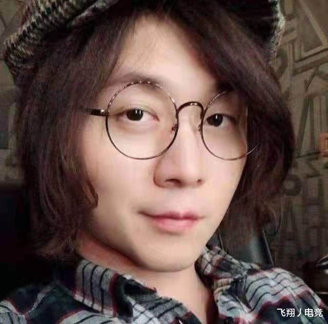 xyg|XYG输掉比赛，九月是罪魁祸首，张大仙打算卖掉他，买个新打野