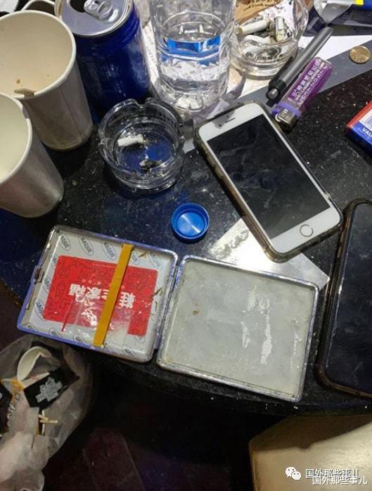 少年阿鱼 小情侣入住酒店，被发现全裸陈尸浴缸，现场发现神秘白色粉末