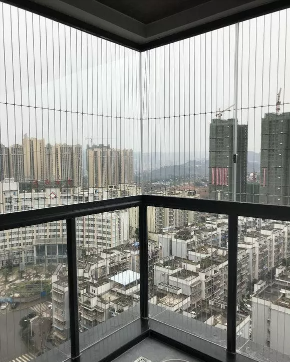 装修设计精选 狠砸25万装修的新房，防盗窗特别赞，但卫生间做蹲坑被吐槽不已！