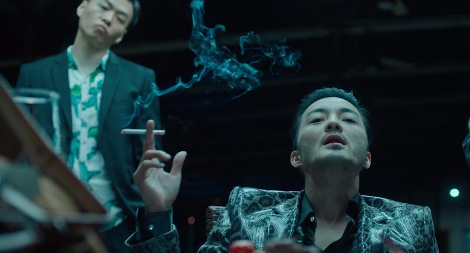 墨墨小午|动作榜排名第一,吴京师弟带着这部戏杀来了